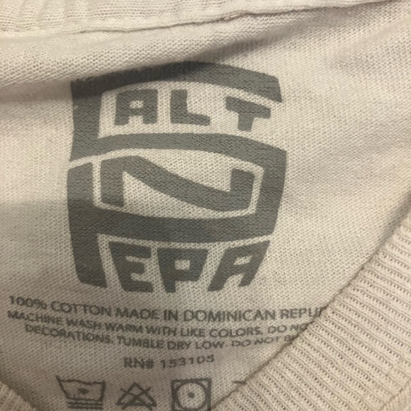 Salt n pepa short sleeve t-shirt size small - Picture 6 of 6